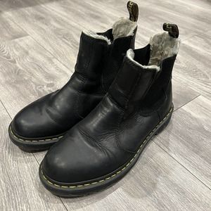 DR. MARTENS Leonore Leather Sherpa Lined Chelsea Boot Ankle Fur Womens 9 L